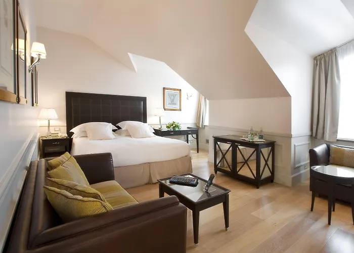 Hotel Grand Sitea 5*