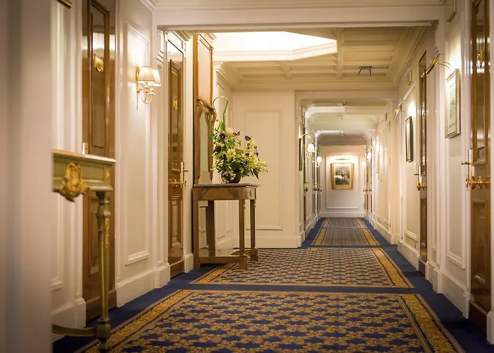 Hotel Grand Sitea 5*