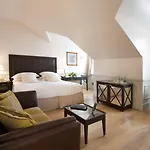 Hotel Grand Sitea 5*