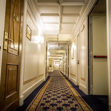 Hotel Grand Sitea 5*