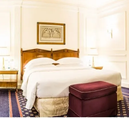 Hotel Grand Sitea 5*